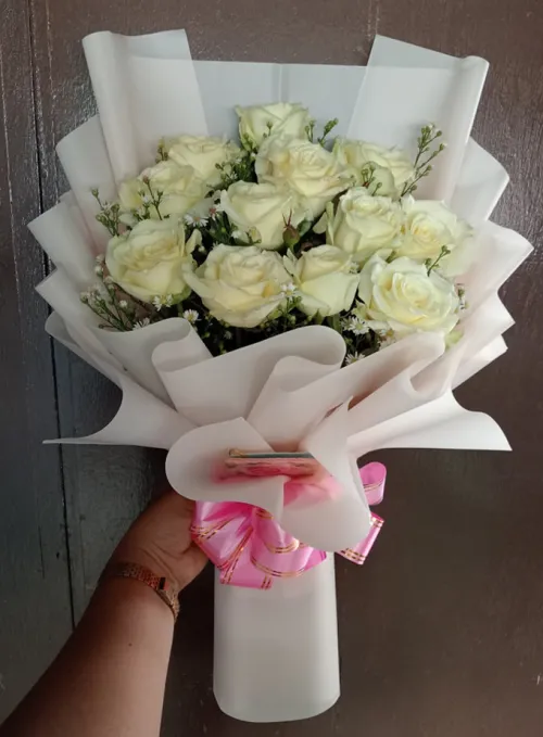 Flower Delivery to Abra - One Dozen White Roses